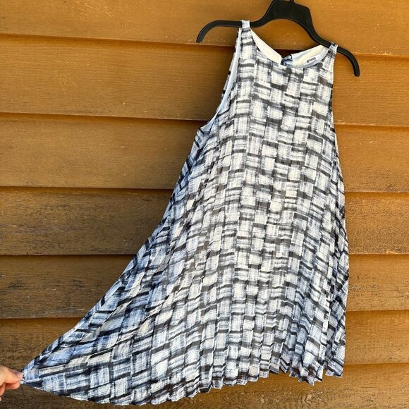 BB Dakota Blue White Striped Pleated Shift Dress Size S - Picture 4 of 10